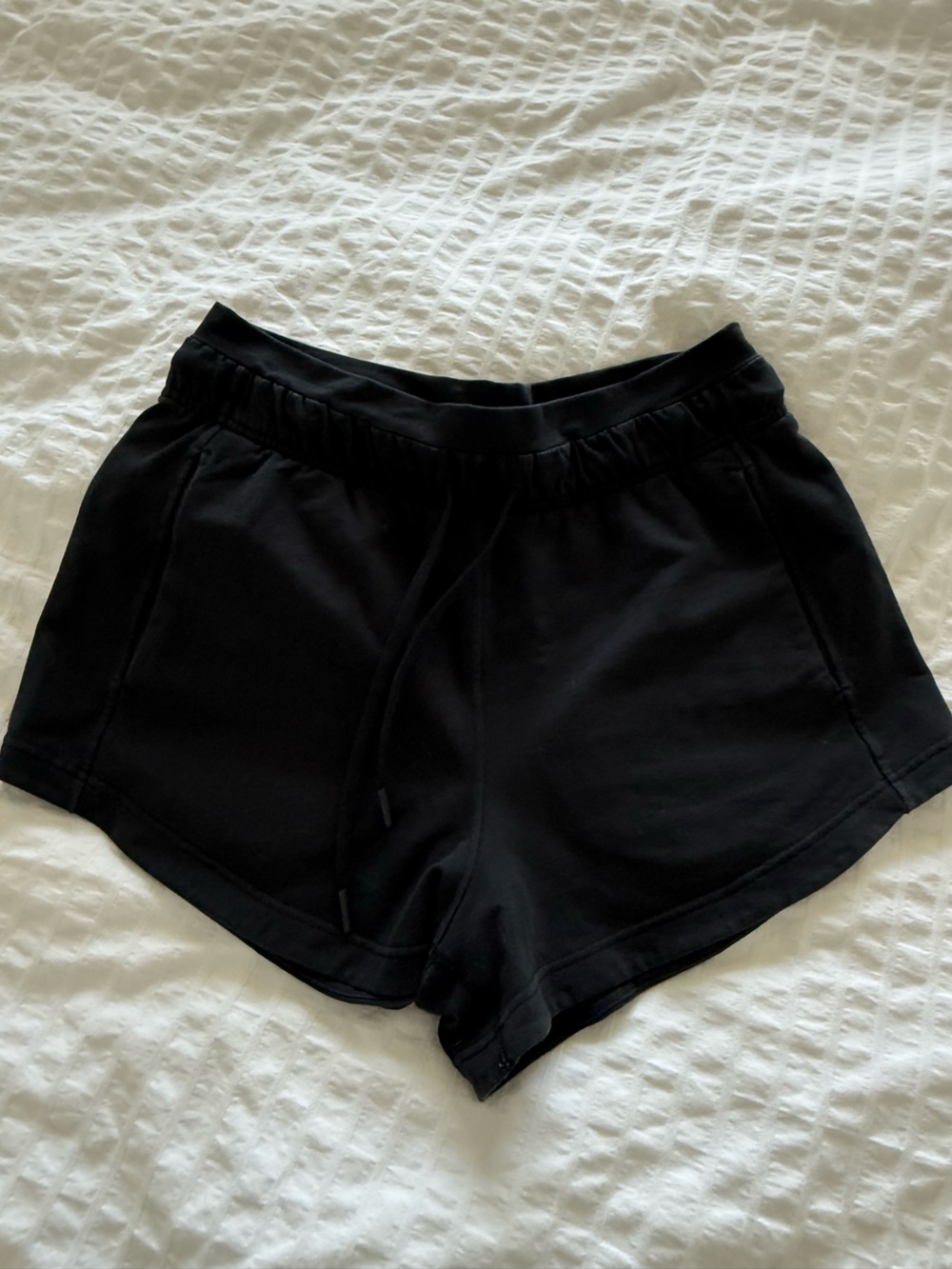 Lululemon Inner Glow High-Rise Short 3" Black Size 8